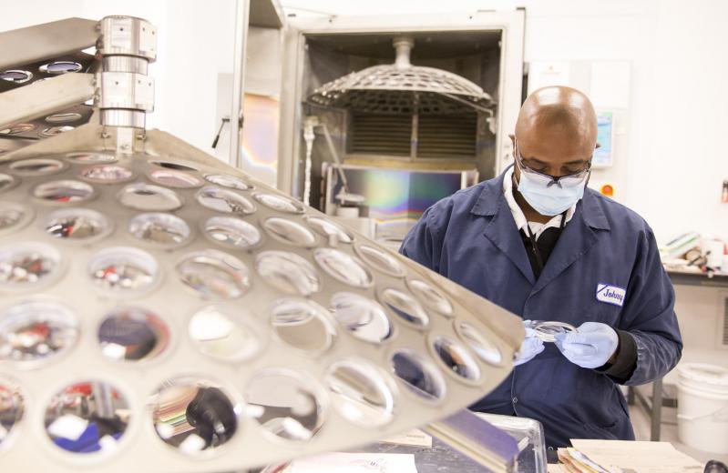 VSPOne Optical Technology Center-Sacramento opened in Folsom in November of 2014. The lab manufactures custom prescription eyewear and processes approximately 4,600 pairs of eyewear per day. Johnny Younger, a senior coating technician, has been with the company for 14 years. VSPOne Optical Technology Center-Sacramento opened in Folsom in November of 2014. The lab manufactures custom prescription eyewear and processes approximately 4,600 pairs of eyewear per day. Johnny Younger, a senior coating technician, has been with the company for 14 years.