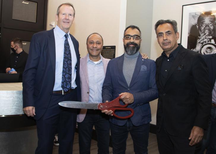 Peter Noack, president, Noack Commercial; from
Presidio Co.: Anil Patel, partner; Sushil Patel, managing
principal/owner; Guneet Bajwa, managing principal/
owner