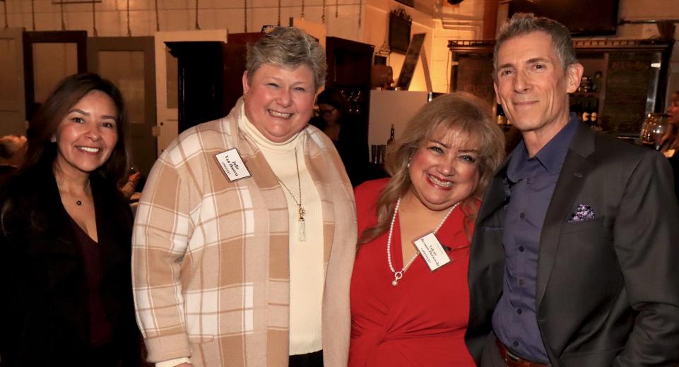 Esmeralda Peña, vice president of human resources, Vanir; Julie Van Dooren, philanthropy officer of gift planning, Sutter Health; Valerie Reynoso Piotrowski, director of key advertising
accounts, Comstock’s Magazine; and Clayton Blakley, senior vice president and director of business development, Comstock’s Magazine