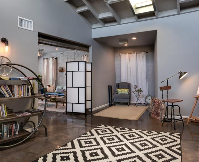 Capitol Floats opened in Oak Park in February. (Photo courtesy of Ryan Duey)
