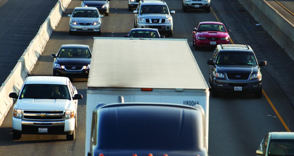 Interstate 80 through Roseville during rush hour