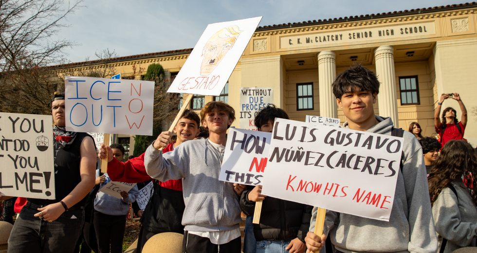 McClatchy High School students rally in front of the school before marching to the 4th Avenue/Wayne Hultgren Light Rail station during the Jan. 30 ICE OUT! national protest. (Photos by Steve Martarano)