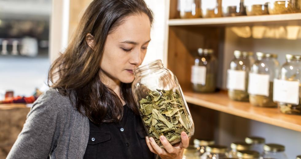 Heather Wong’s love of food and spices, and her worldly travels, inspired her to open a spice shop in Sacramento.