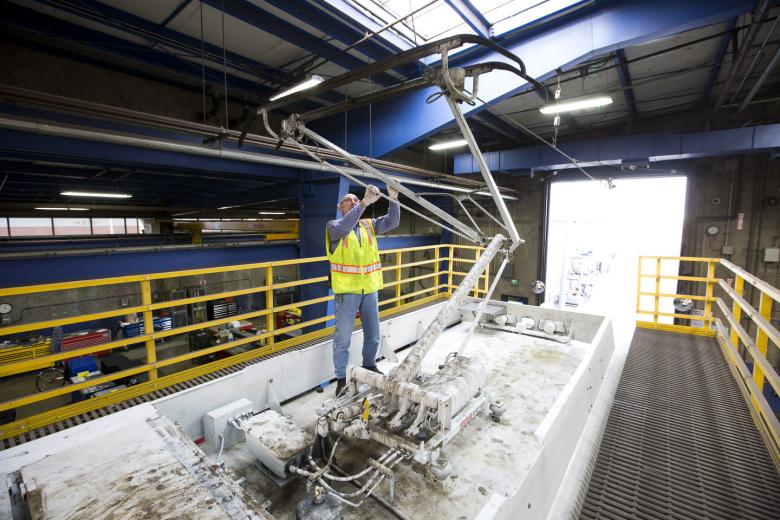 To assure this is done with safety, accuracy and speed, Sacramento RT employs approximately 941 people locally, 77 percent of whom are dedicated to operations and maintenance of the bus and light rail systems. To assure this is done with safety, accuracy and speed, Sacramento RT employs approximately 941 people locally, 77 percent of whom are dedicated to operations and maintenance of the bus and light rail systems.