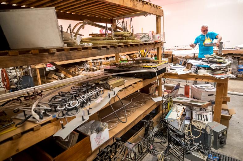 Today, Roger and his son, Garrett Daniells, operate the Stockton-based company, producing 1,000 pieces of glass for signs annually. The business offers replicas, repairs and custom design work. The company worked on many signs for businesses as part of downtown Stockton’s revitalization, with neon gracing Papa Urb’s Grill, Trail Coffee Roasters and Cast Iron Trading.