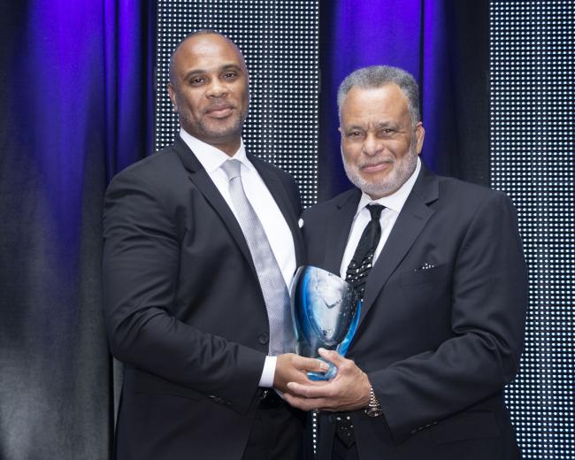 Les Simmons, pastor, South Sacramento Christian Center, and Bishop Esley Simmons, Al Geiger Memorial Award winner and pastor, South Sacramento Christian Center