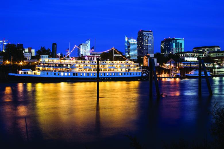 Honorable Mention, Instagram category - Photo by @micadew Honorable Mention, Instagram category - Photo by @micadew