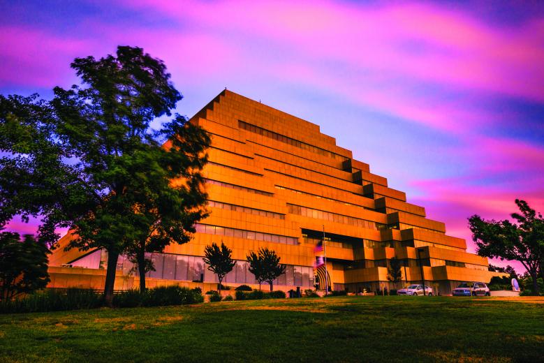 Finalist - Instagram category - Photo by @time.trap.photography
Shannon Bourque Finalist - Instagram category - Photo by @time.trap.photographyShannon Bourque