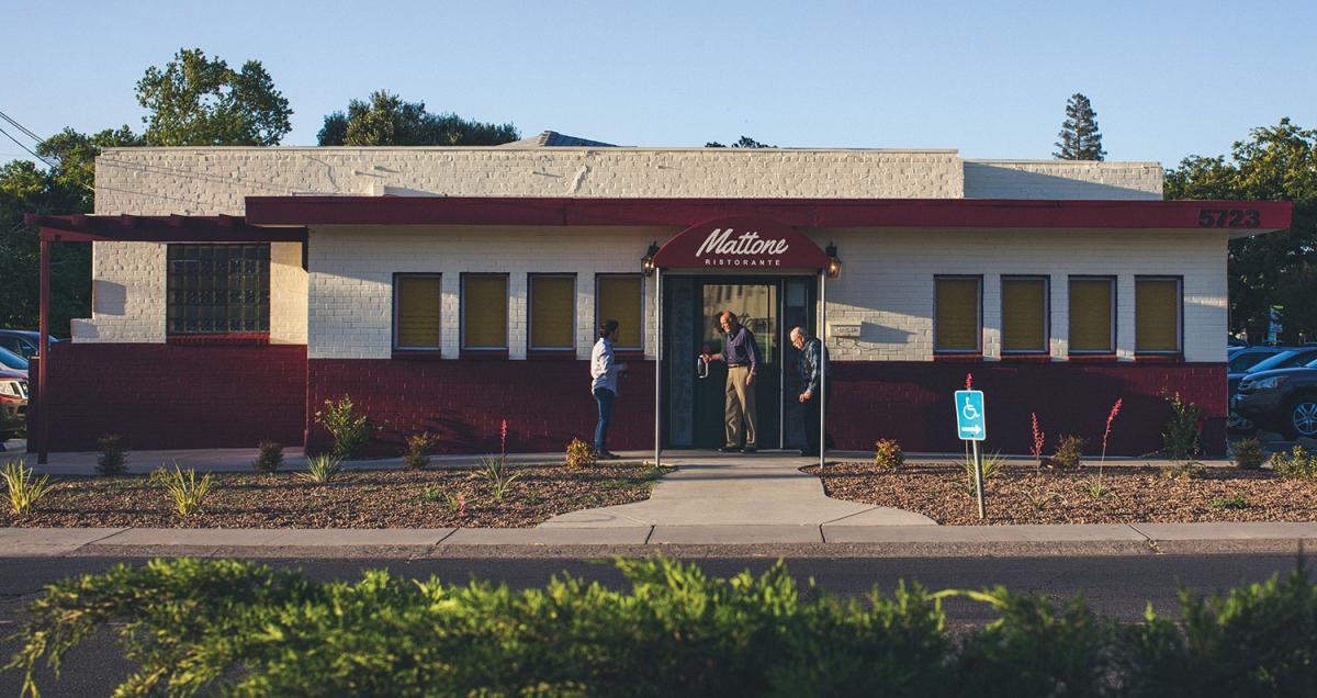 A longtime Central NY Denny's diner closes for good 