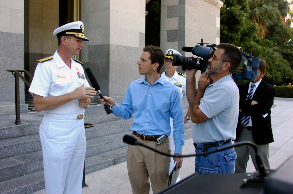 us_navy_060823-n-6843i-124_commander_navy_region_southwest_rear_adm._len_r._hering_sr.png