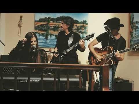 The Sacramento Music Scene You’ll Only Find in Someone’s Living Room
