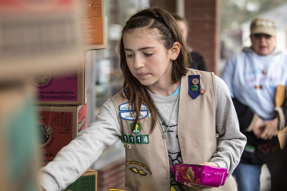 Evangeline Archibeque prepares a cookie order.