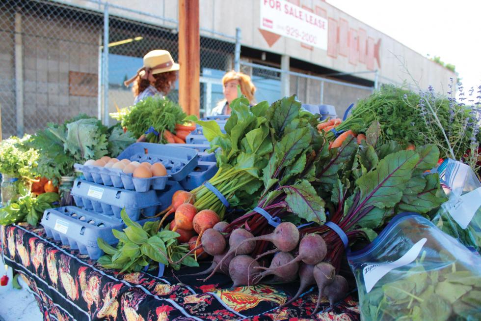 Fiery Ginger Farm recently closed down its sidewalk farmstand (pictured) due to lack of customers. The farm now participates in the West Sacramento Farmers Market. (Photo By Sena Christian) 