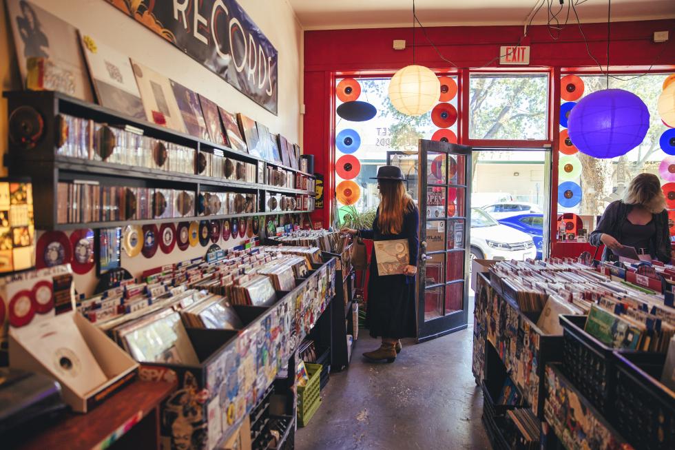 Capital Region Record Shops Still Spinning the Vinyl - Vimarsana News