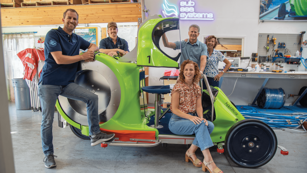 Submersibles That Run Deep | Comstock's magazine - Vimarsana News