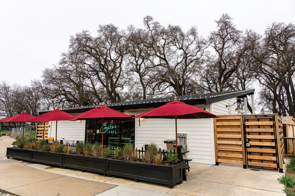 Emile’s Cafe in West Sacramento is already open at Heritage Oaks Park, which is under construction and will feature an outdoor amphitheater, skate park and BMX skills course. (Photo by Debbie Cunningham)