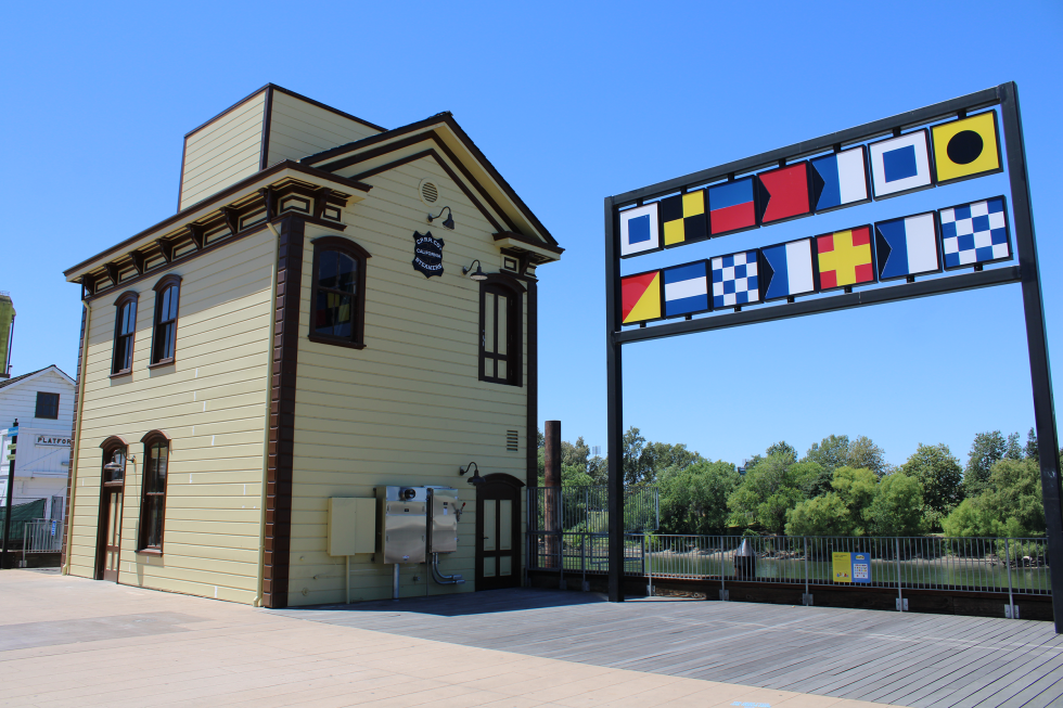 The building Der Biergarten will be using for its kitchen, on the waterfront of the Sacramento River. Owner Sean Derfield said the process of permitting and construction has gone smoothly so far. (Photo by Jacob Peterson)