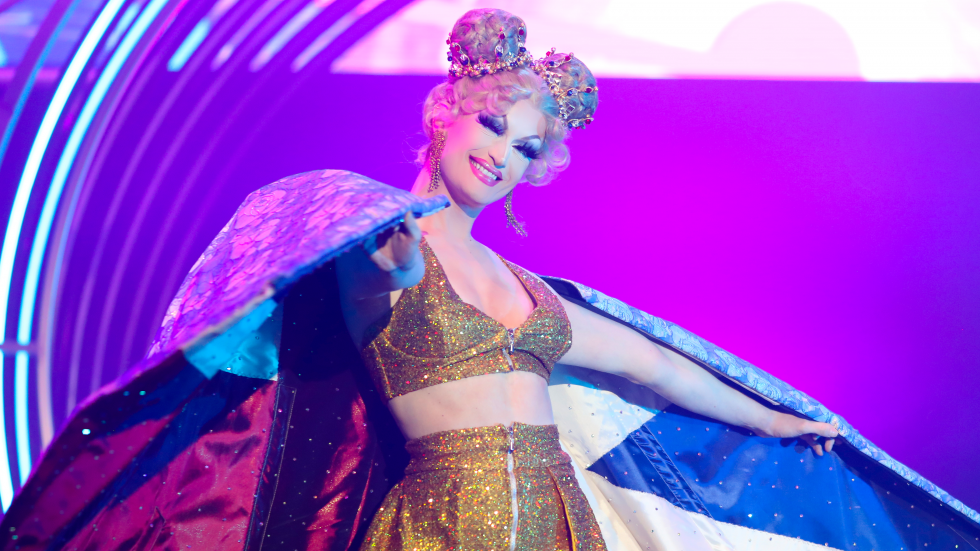 Drag to Riches | Comstock's magazine - Vimarsana News