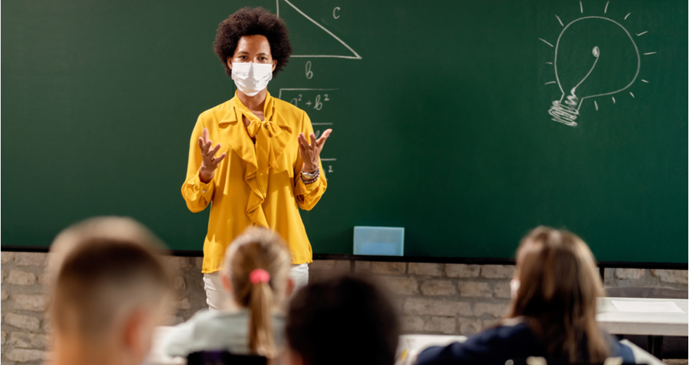 As Omicron Surge Worsens Teacher Shortage, More California Schools Closed by COVID - Vimarsana News
