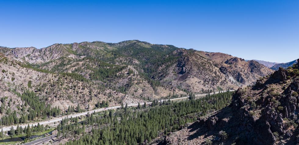 A stretch of the Interstate 80 highway runs through a deep canyon between Truckee and Reno. (Shutterstock photo)