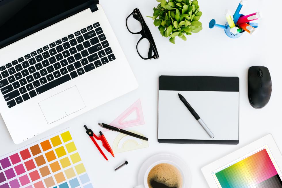HIRING: Editorial Designer | Comstock's magazine - Vimarsana News