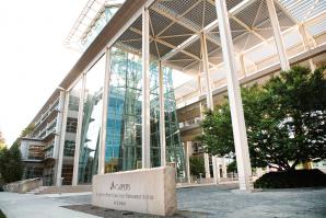 The CalPERS Headquarters expansion, by Pickard Chilton Architects, raised the bar for Sacramento's architecture