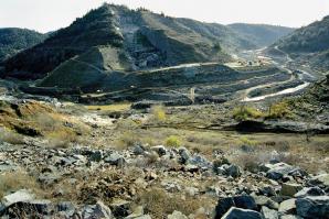 The proposed site for the Auburn dam in December 2003, prior to the riverbed restoration that returned the river to its original course. 

(Photo courtesy of the Department of Water Resources)